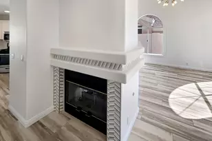 413 S Lake Mirage Dr, Gilbert, AZ 85233 - Photo 18