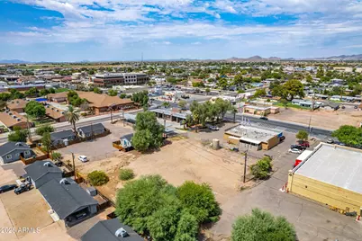 703 Monroe Avenue #-, Buckeye, AZ 85326 - Photo 10