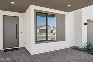 7957 W Griswold Rd, Peoria, AZ 85345 - Photo 6