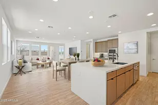 7957 W Griswold Rd, Peoria, AZ 85345 - Photo 18