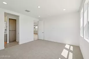 7957 W Griswold Rd, Peoria, AZ 85345 - Photo 24