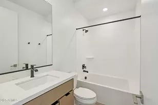 7957 W Griswold Rd, Peoria, AZ 85345 - Photo 34