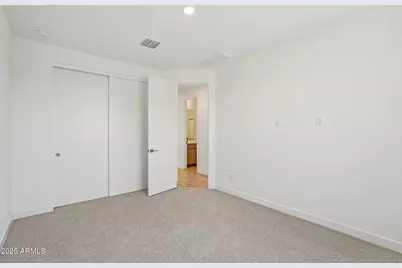 7957 W Griswold Road, Peoria, AZ 85345 - Photo 36