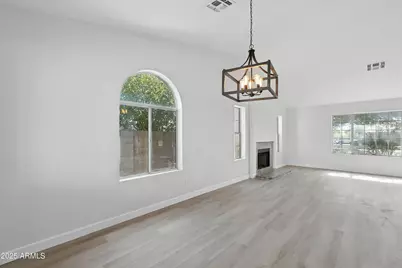 12751 N 85th Drive, Peoria, AZ 85381 - Photo 10