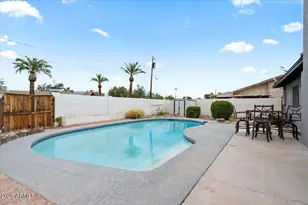 1102 E Redondo Cir, Tempe, AZ 85282 - Photo 28