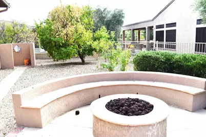 20470 N Date Palm Way, Surprise, AZ 85387 - Photo 12