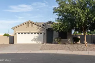 4759 S Granite St, Gilbert, AZ 85297 - Photo 2