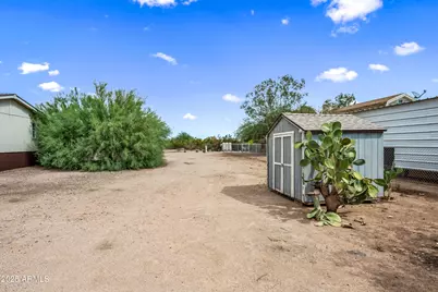 21132 W Dale Lane, Wittmann, AZ 85361 - Photo 4