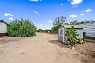 21132 W Dale Ln, Wittmann, AZ 85361 - Photo 4
