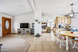 21132 W Dale Ln, Wittmann, AZ 85361 - Photo 12