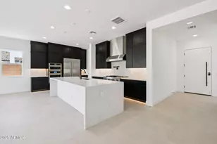 27712 N 74th Ln, Peoria, AZ 85383 - Photo 10