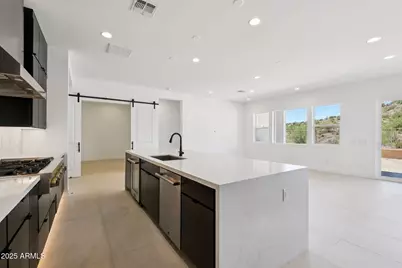 27712 N 74th Lane, Peoria, AZ 85383 - Photo 12