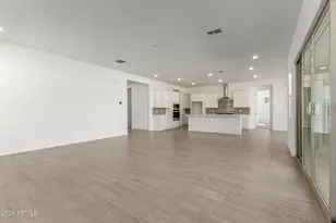 22658 E Diana Way, Queen Creek, AZ 85142 - Photo 2