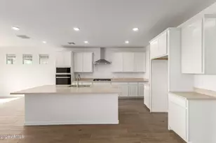 22865 E Diana Way, Queen Creek, AZ 85142 - Photo 18