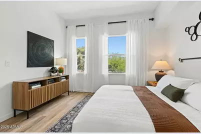 301 W Roosevelt Street #204, Phoenix, AZ 85003 - Photo 6