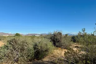 3689 N Santa Cruz Rd, Golden Valley, AZ 86413 - Photo 1