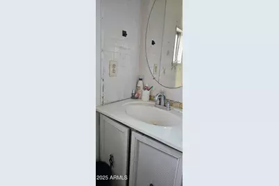 303 E South Mountain Avenue #29, Phoenix, AZ 85042 - Photo 10