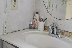 303 E South Mountain Ave, Phoenix, AZ 85042 - Photo 10