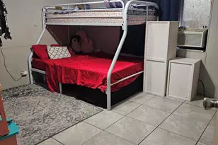 303 E South Mountain Ave, Phoenix, AZ 85042 - Photo 8