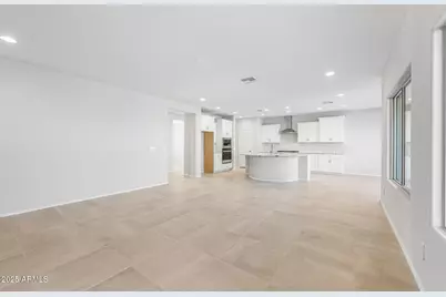 6770 W Ripken Court, Florence, AZ 85132 - Photo 10