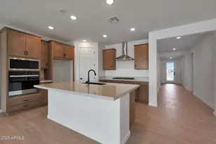 779 W Riparian Dr, San Tan Valley, AZ 85140 - Photo 2