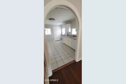 313 N 47th Street, Phoenix, AZ 85008 - Photo 8