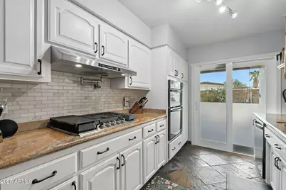 3016 W Acoma Drive, Phoenix, AZ 85053 - Photo 12