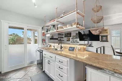 3016 W Acoma Drive, Phoenix, AZ 85053 - Photo 14