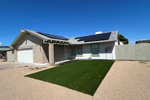 5402 W Country Gables Dr, Glendale, AZ 85306 - Photo 2