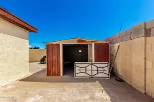 4501 W Mission Ln, Glendale, AZ 85302 - Photo 28