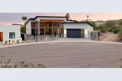 13036 N 23rd Place, Phoenix, AZ 85022 - Photo 2