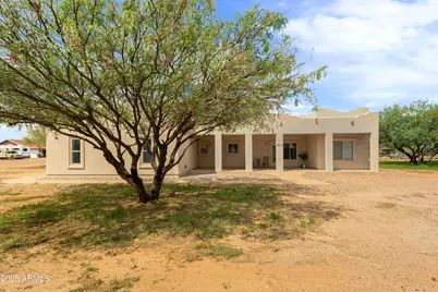 2537 N Euphoria Lane, Huachuca City, AZ 85616 - Photo 2