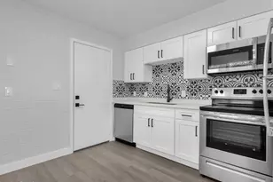 3116 N 39th St, Phoenix, AZ 85018 - Photo 8