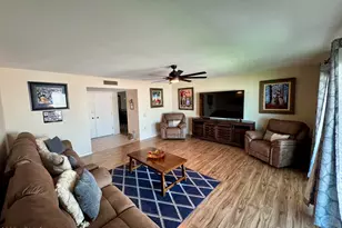 10520 W Campana Dr, Sun City, AZ 85351 - Photo 12