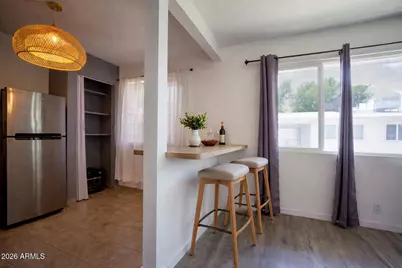 2551 W Rose Lane #222, Phoenix, AZ 85017 - Photo 2