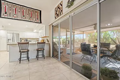 9429 W Rolling Hills Drive, Sun City, AZ 85351 - Photo 6