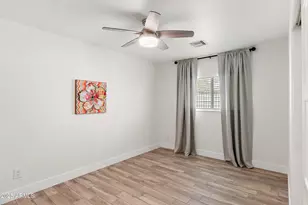 1810 E Auburn Dr, Tempe, AZ 85283 - Photo 24