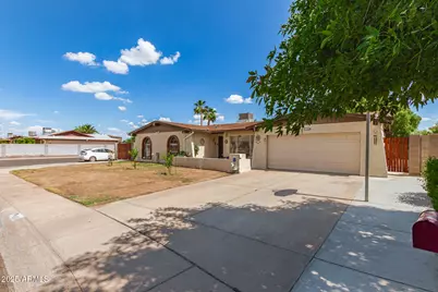 4601 W Golden Lane, Glendale, AZ 85302 - Photo 2