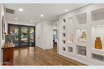 2423 E Marshall Avenue, Phoenix, AZ 85016 - Photo 2