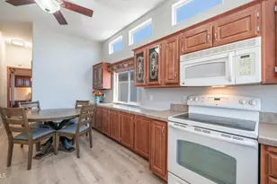 241 Aquamarine Dr, Apache Junction, AZ 85119 - Photo 18