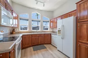 241 Aquamarine Dr, Apache Junction, AZ 85119 - Photo 16