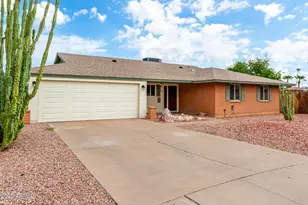 11621 N 39th St, Phoenix, AZ 85028 - Photo 2