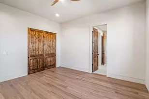 1730 W Sentinel Rock Rd, Phoenix, AZ 85086 - Photo 28