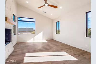 1730 W Sentinel Rock Road, Phoenix, AZ 85086 - Photo 16
