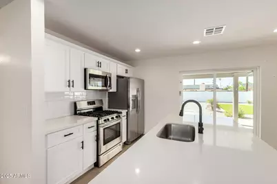 7407 E Polk Street, Scottsdale, AZ 85257 - Photo 6