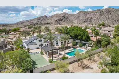 11827 S Montezuma Court, Phoenix, AZ 85044 - Photo 2