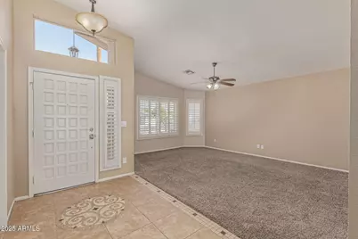 10820 N 57th Drive, Glendale, AZ 85304 - Photo 4