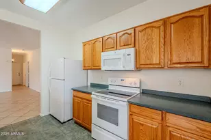 735 E Drifter Pl, San Tan Valley, AZ 85143 - Photo 12