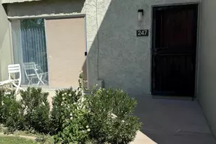 4630 N 68th St, Scottsdale, AZ 85251 - Photo 2