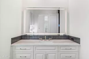 10163 E Hualapai Dr, Scottsdale, AZ 85255 - Photo 40